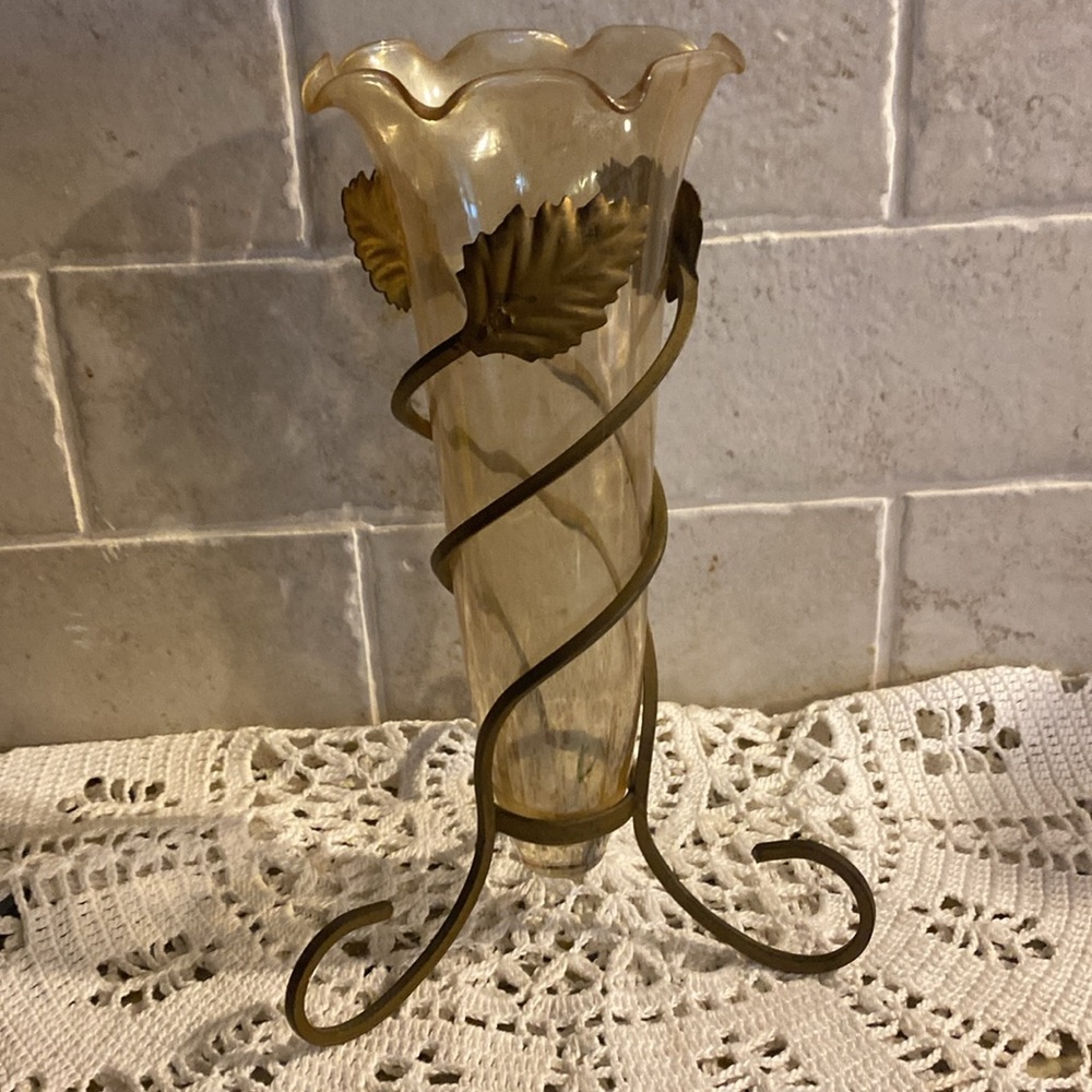 Vintage bud vase, lovely!!! Excellent condition
